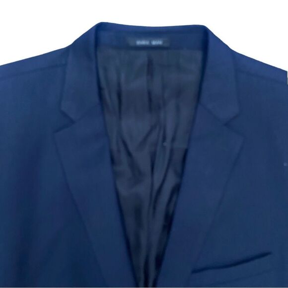 🔲 ZARA Men’s Navy Wool Blazer | US 40R | Modern Cut, Timeless Swagger - Picture 3 of 8